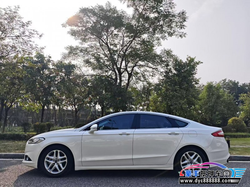 14年福特蒙迪欧轿车抵押车出售