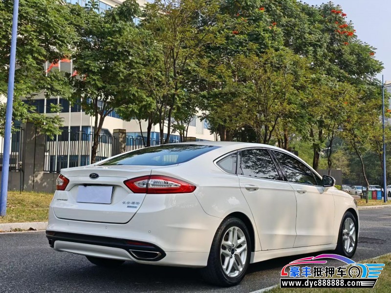 14年福特蒙迪欧轿车抵押车出售