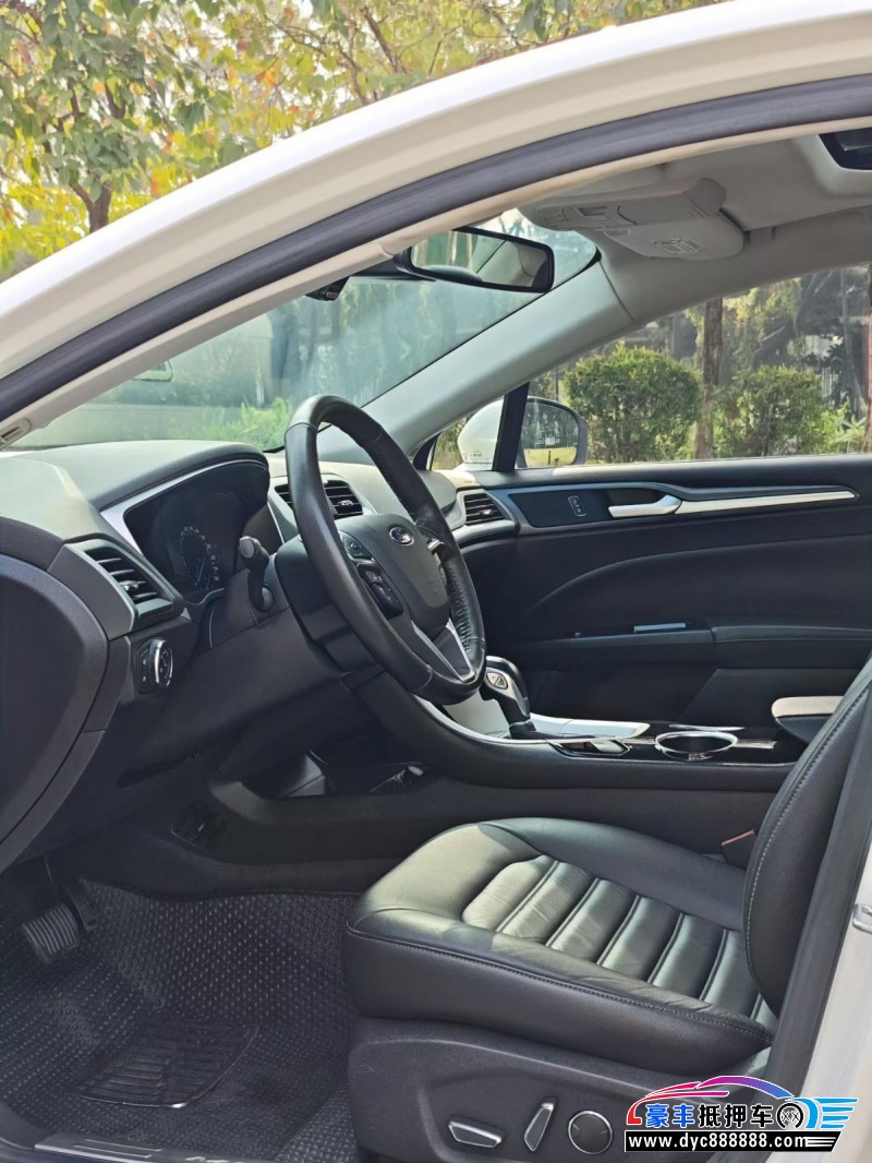 14年福特蒙迪欧轿车抵押车出售