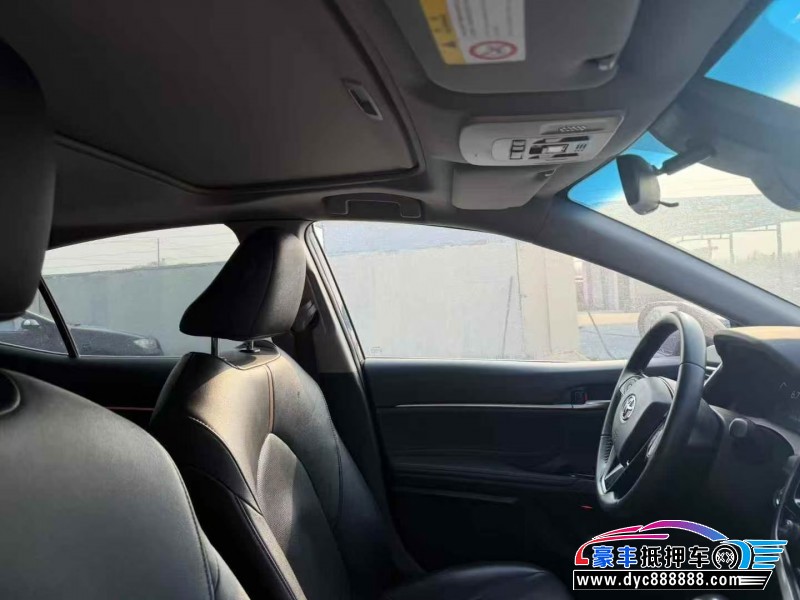 23年丰田凯美瑞轿车抵押车出售