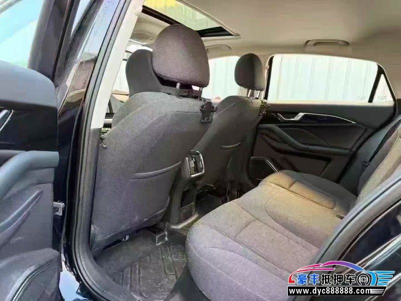 25年奔腾B70轿车抵押车出售