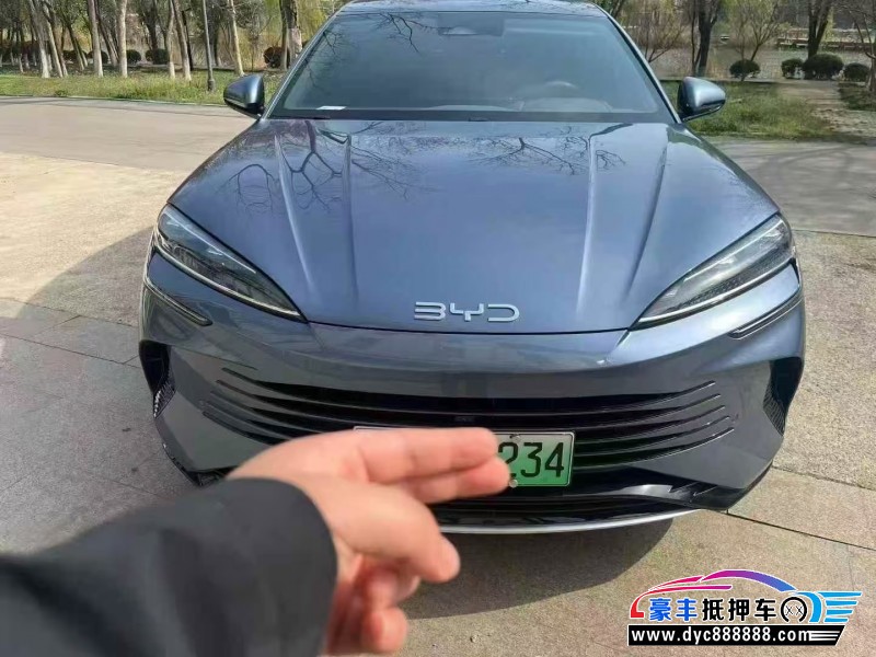 25年比亚迪海豹轿车抵押车出售