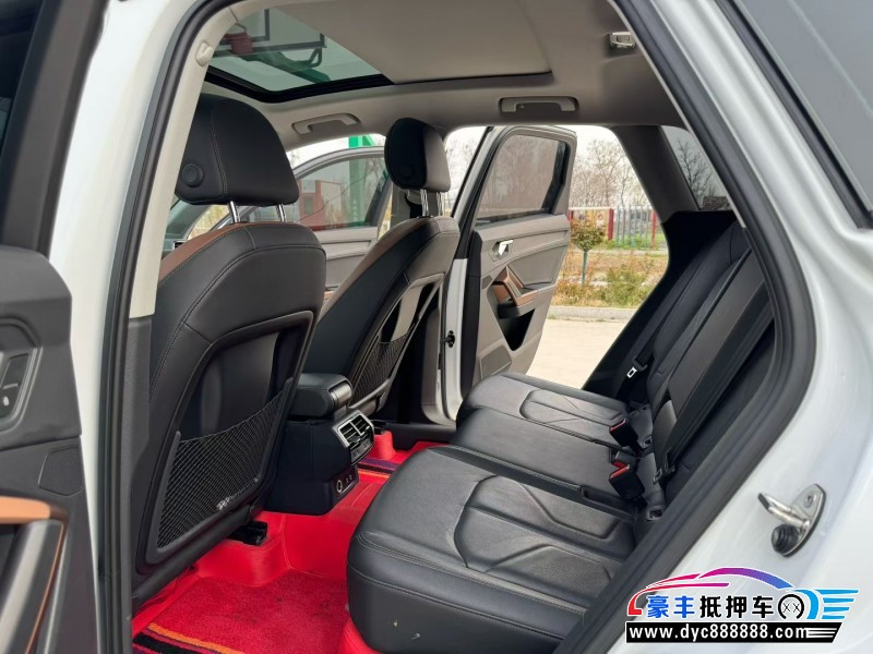 23年奥迪Q3轿车抵押车出售