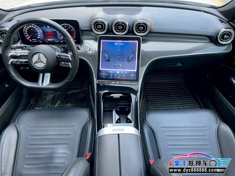 22年奔驰C轿车抵押车出售