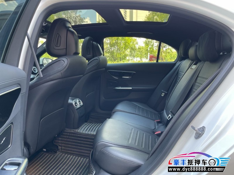 22年奔驰C轿车抵押车出售