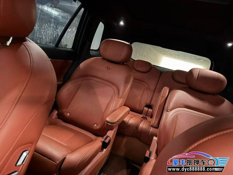 25年东风奕派008轿车抵押车出售