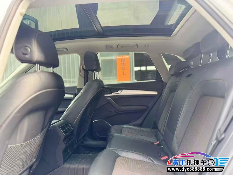 19年奥迪Q5SUV抵押车出售