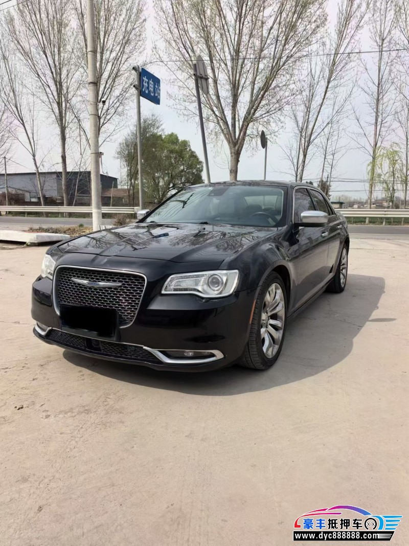 17年克莱斯勒300C轿车抵押车出售