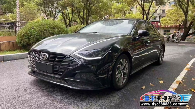 20年现代索纳塔轿车抵押车出售