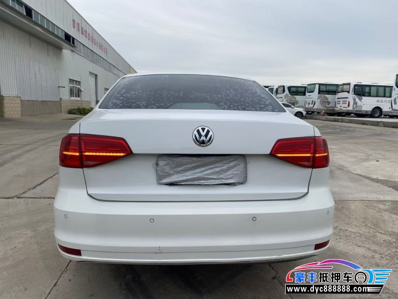 18年大众速腾轿车抵押车出售