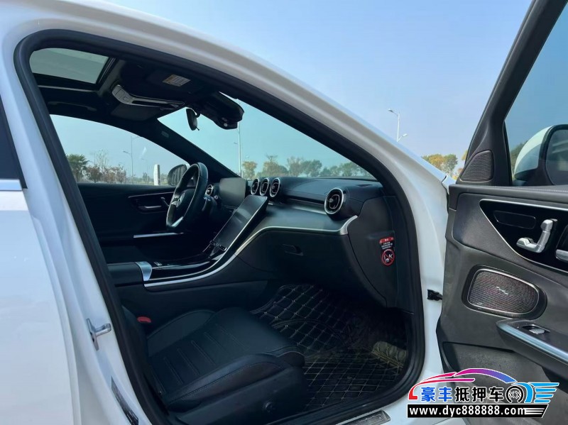 22年奔驰C轿车抵押车出售