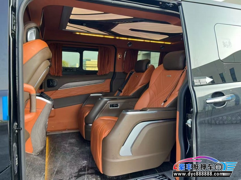 23年福特途睿欧轿车抵押车出售