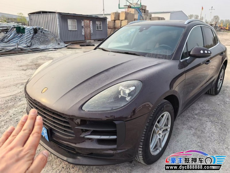 抵押车出售19年保时捷Macan迈凯轿车