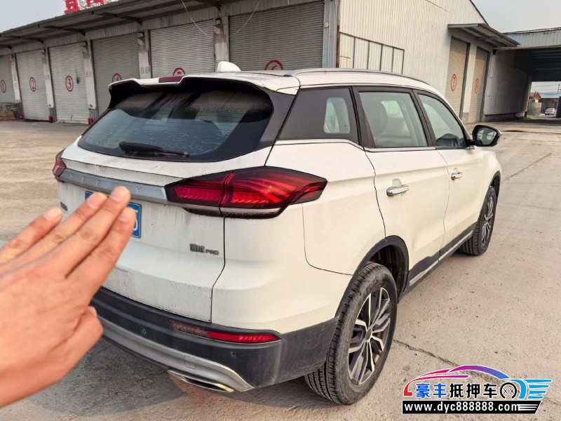 20年吉利博越轿车抵押车出售