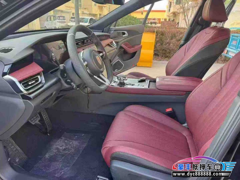 25年红旗H5轿车抵押车出售