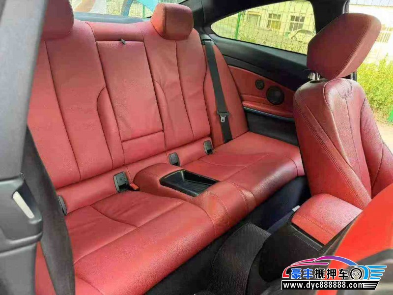 19年宝马4系轿车抵押车出售