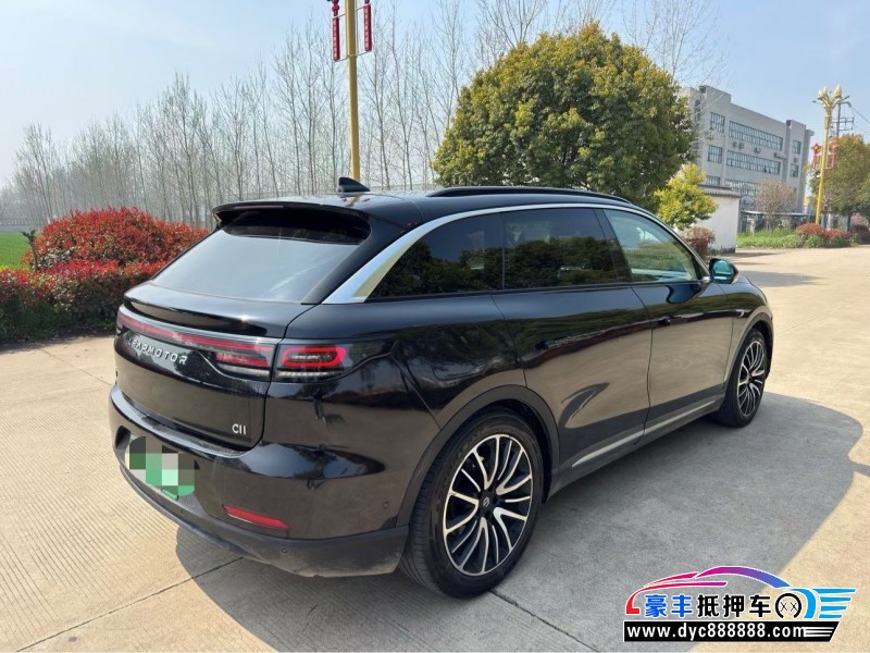 22年零跑C11轿车抵押车出售