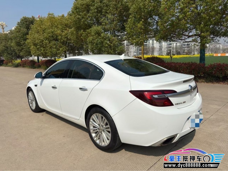 15年别克君威轿车抵押车出售