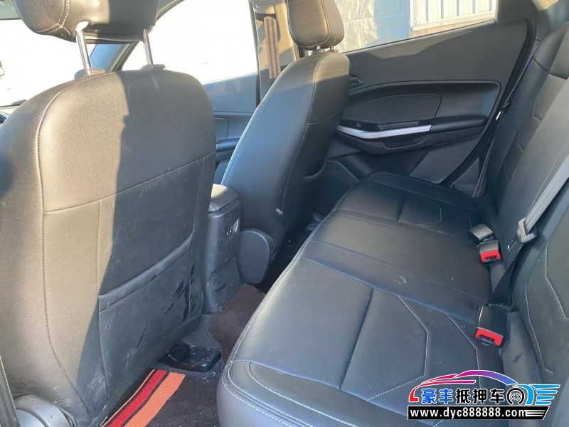 20年福特福睿斯轿车抵押车出售