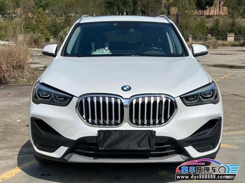 抵押车出售23年宝马X1轿车