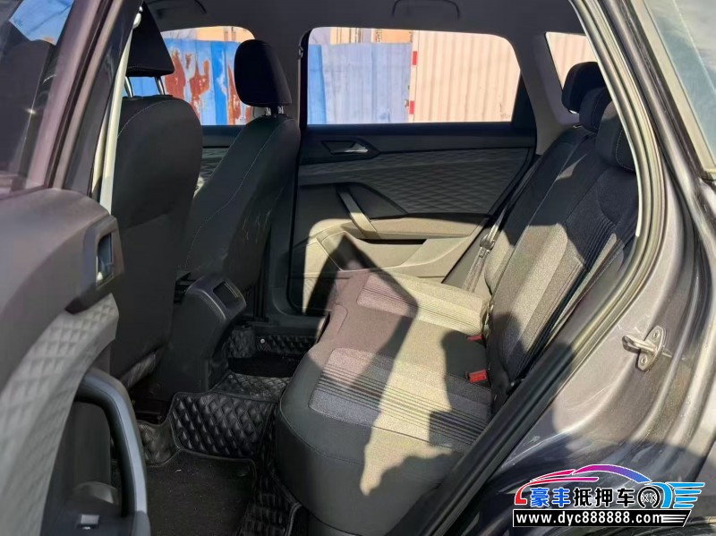 22年大众途岳轿车抵押车出售