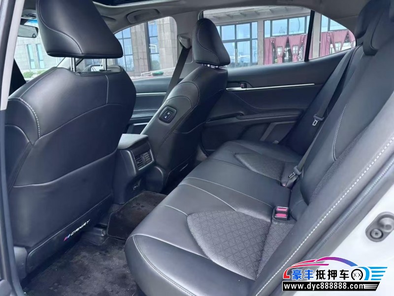 24年丰田凯美瑞轿车抵押车出售