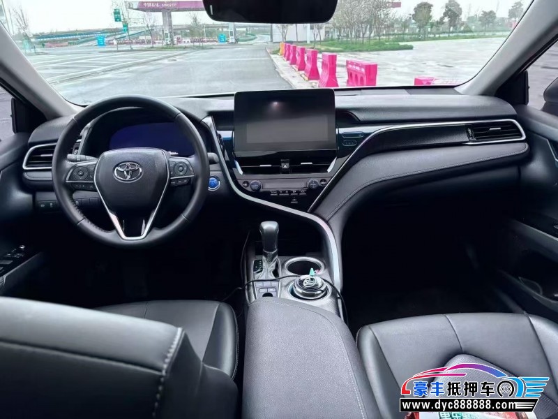 24年丰田凯美瑞轿车抵押车出售