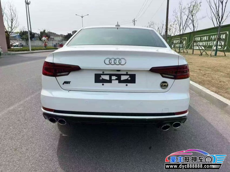 18年奥迪A4L轿车抵押车出售