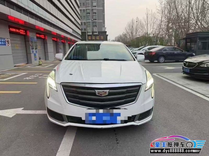 抵押车出售18年凯迪拉克XTS轿车