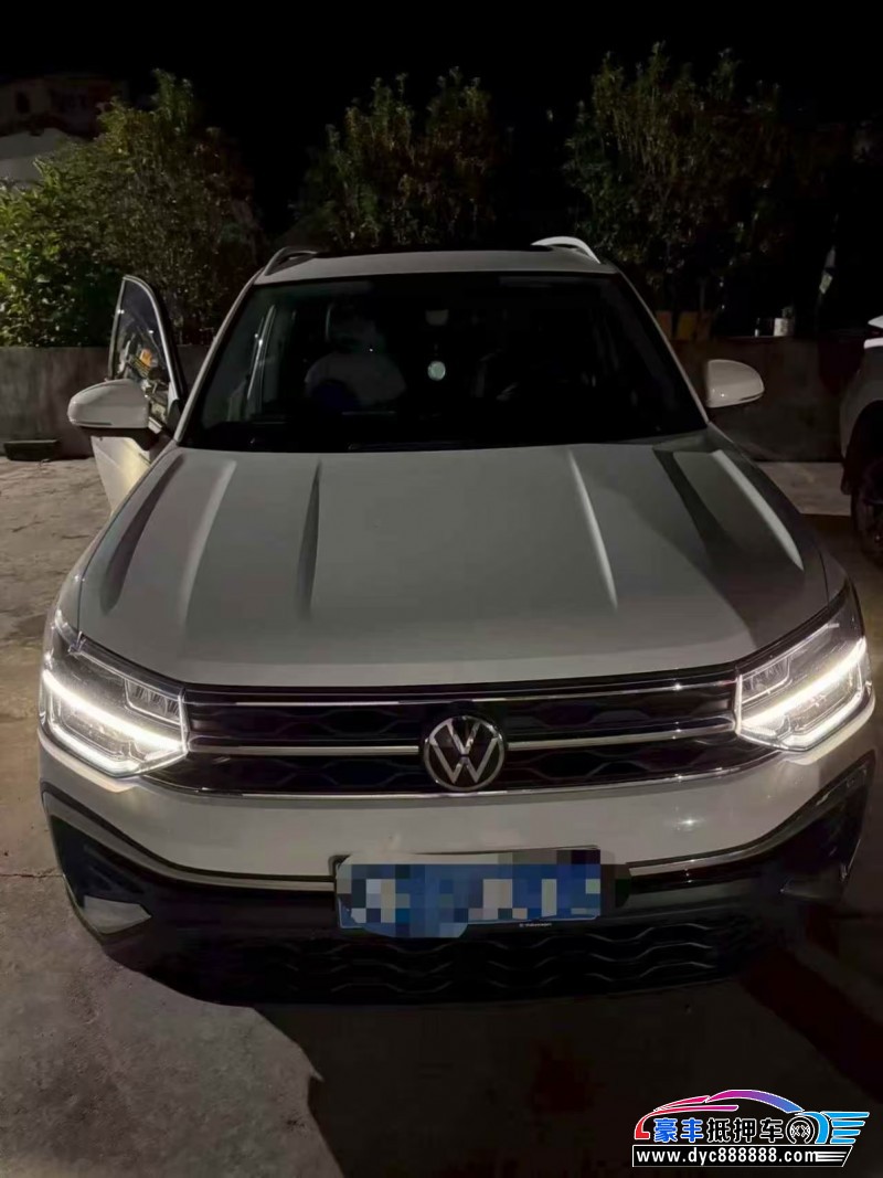 抵押车出售23年大众途岳轿车