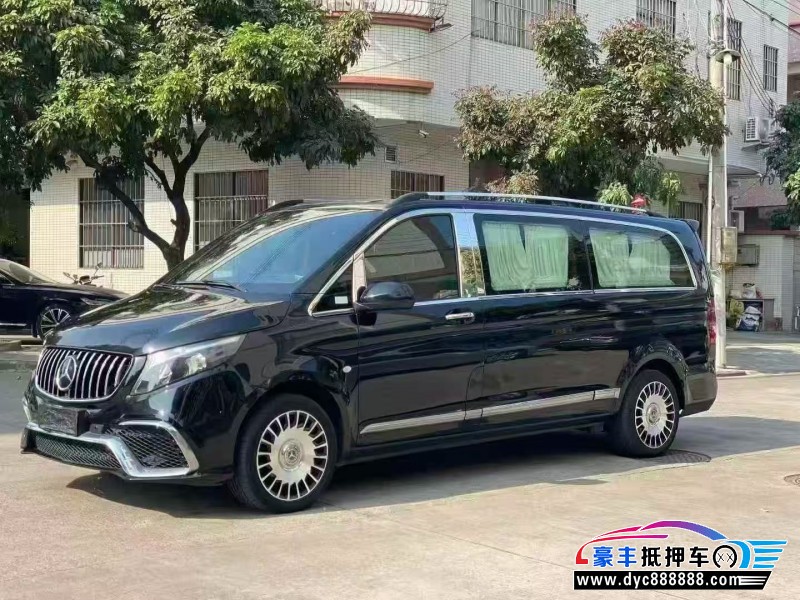 19年奔驰威霆轿车抵押车出售