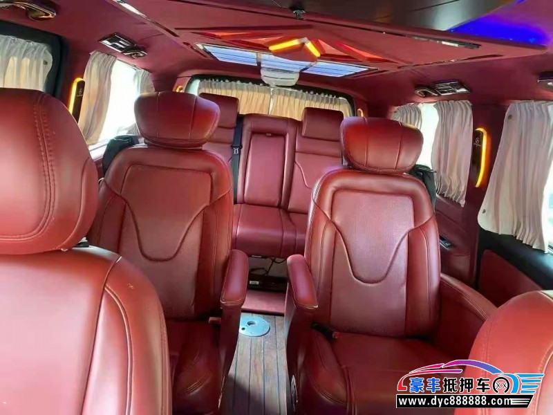 19年奔驰威霆轿车抵押车出售