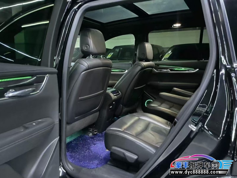 21年凯迪拉克xt6轿车抵押车出售