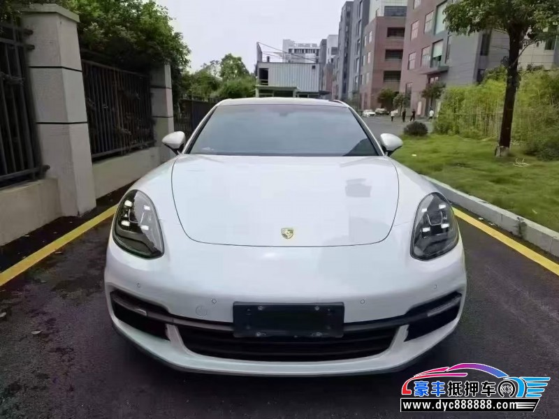 抵押车出售18年保时捷帕纳梅拉轿车
