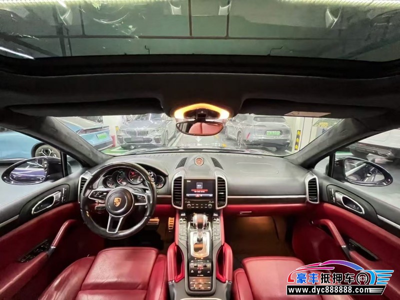 18年保时捷卡宴轿车抵押车出售