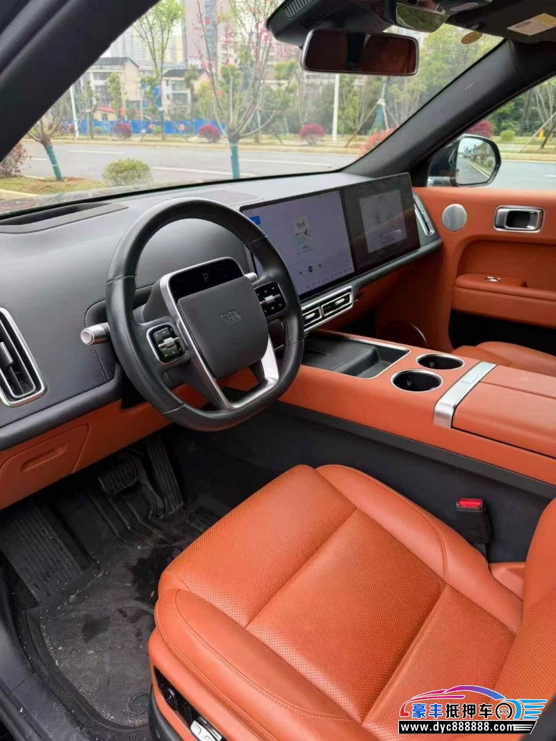 23年理想L7轿车抵押车出售