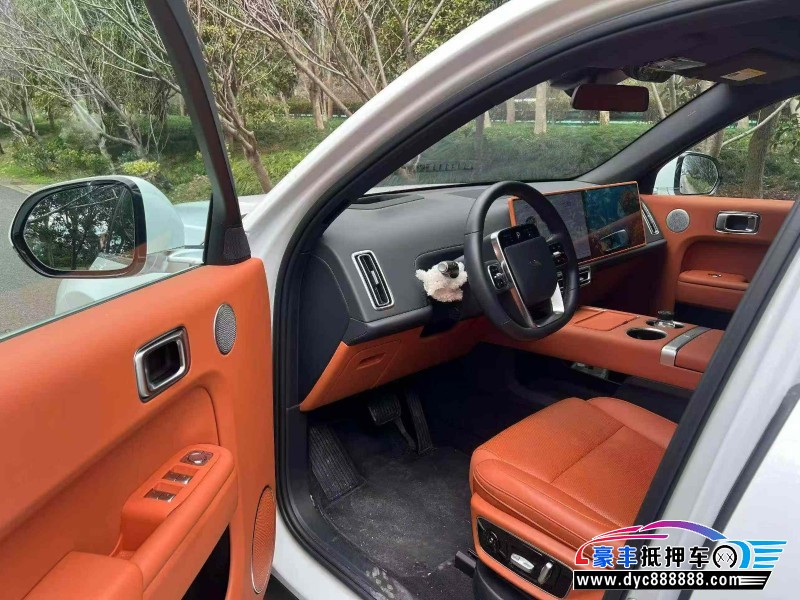 24年理想L7轿车抵押车出售