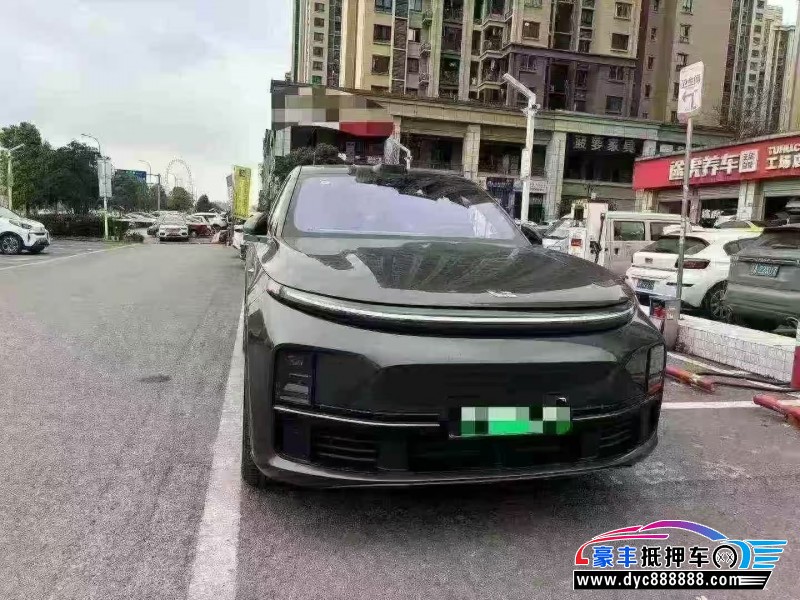 25年理想L7轿车抵押车出售