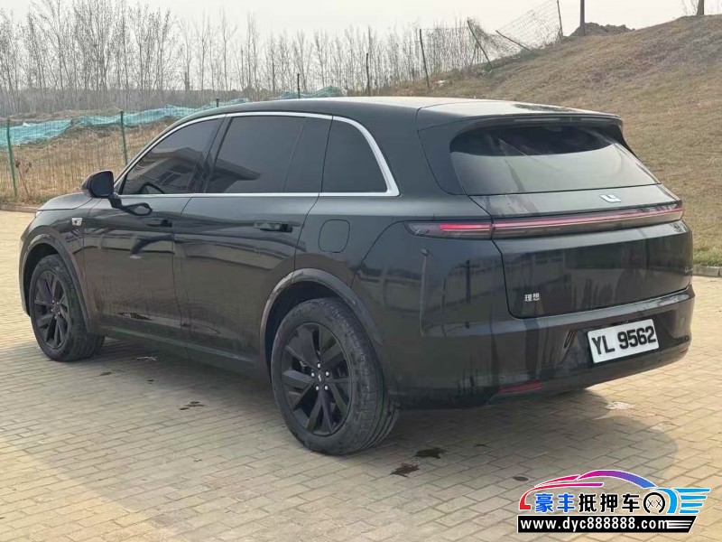 23年理想L7轿车抵押车出售