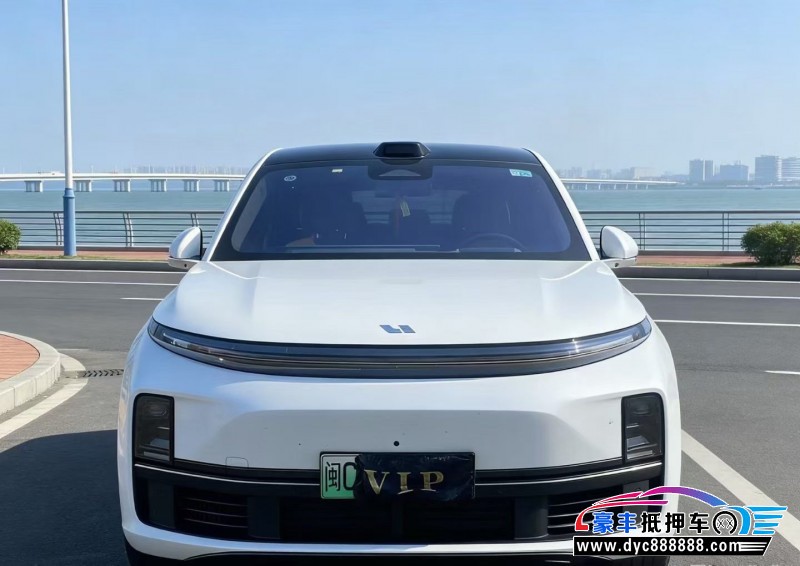 24年理想L7轿车抵押车出售