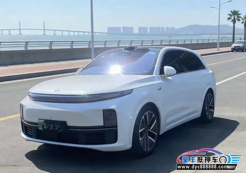 24年理想L7轿车抵押车出售