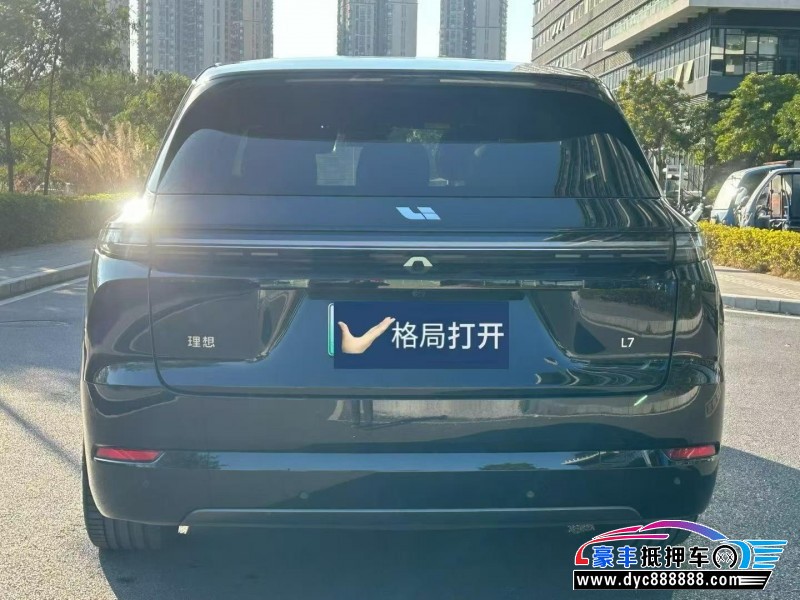 25年理想L7轿车抵押车出售