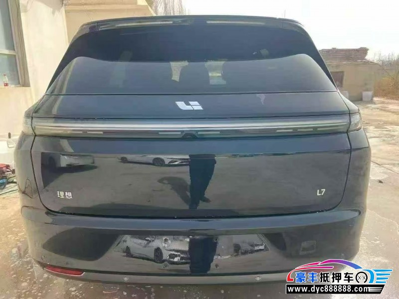 24年理想L7轿车抵押车出售