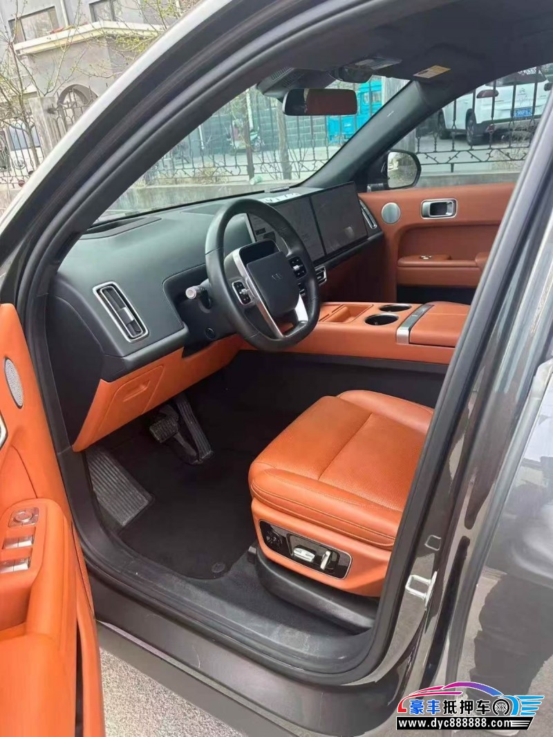 23年理想L7轿车抵押车出售