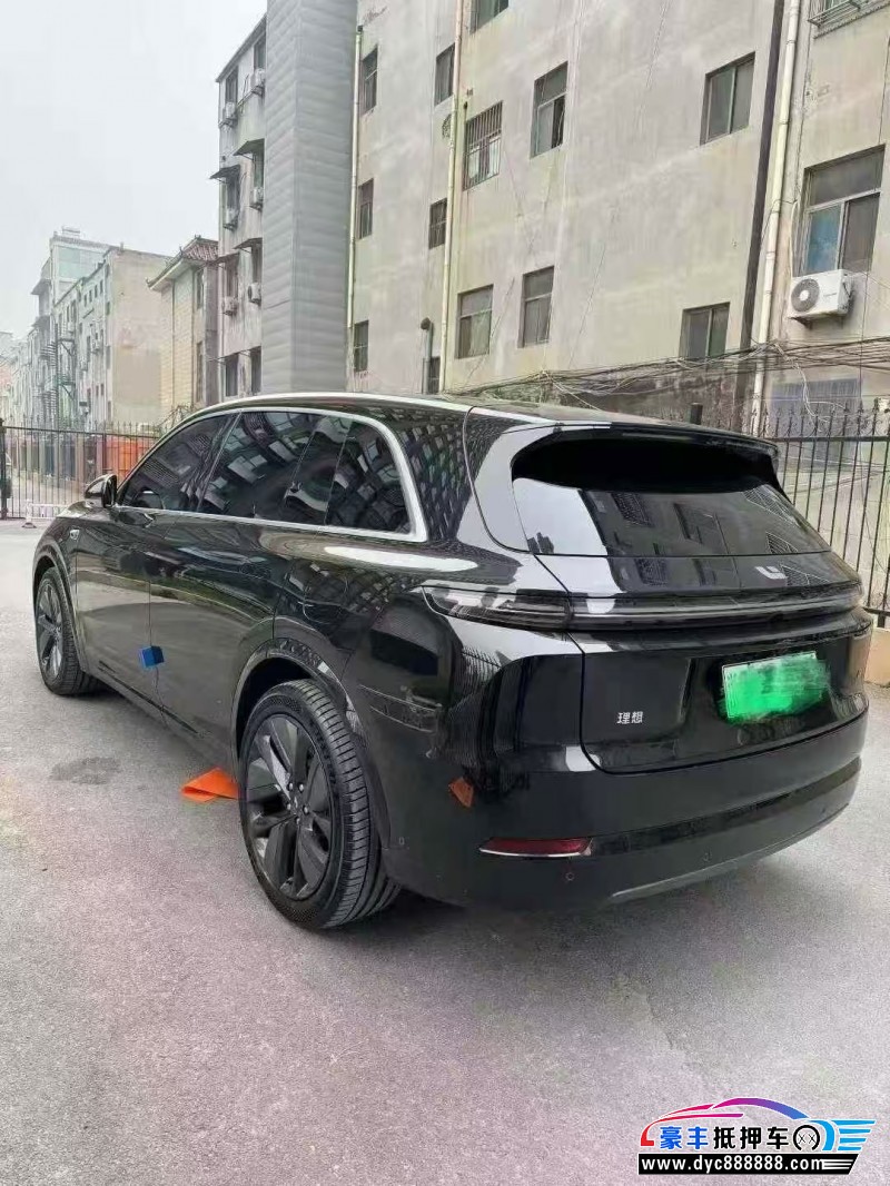 25年理想L7轿车抵押车出售