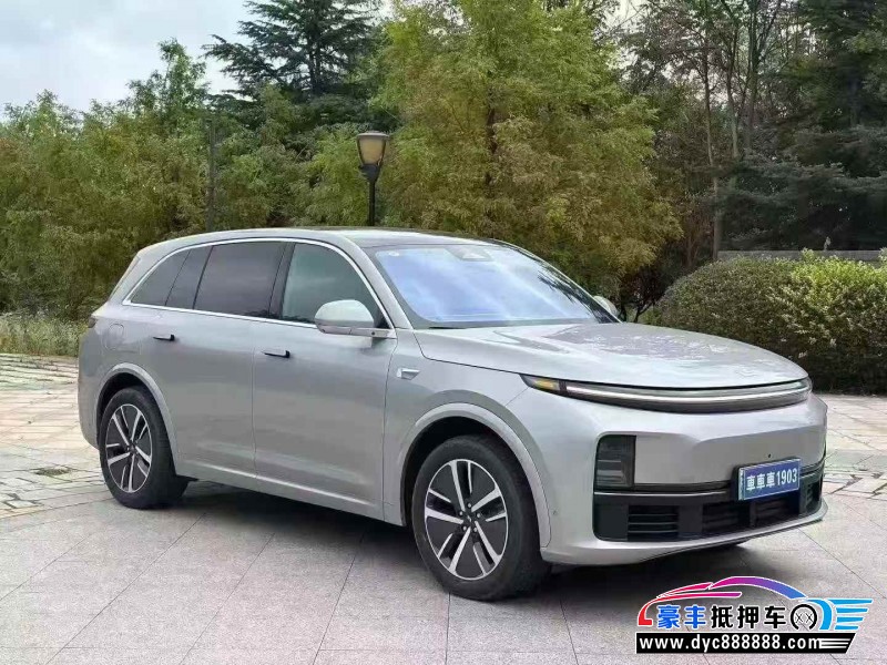 24年理想L7轿车抵押车出售