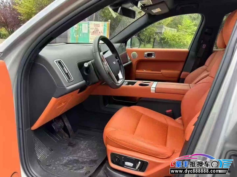 24年理想L7轿车抵押车出售