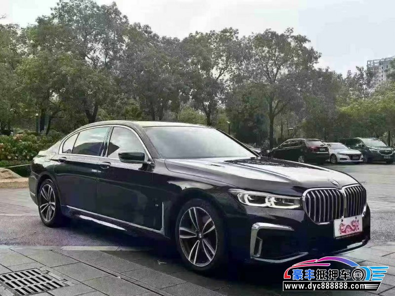 20年宝马7系轿车抵押车出售