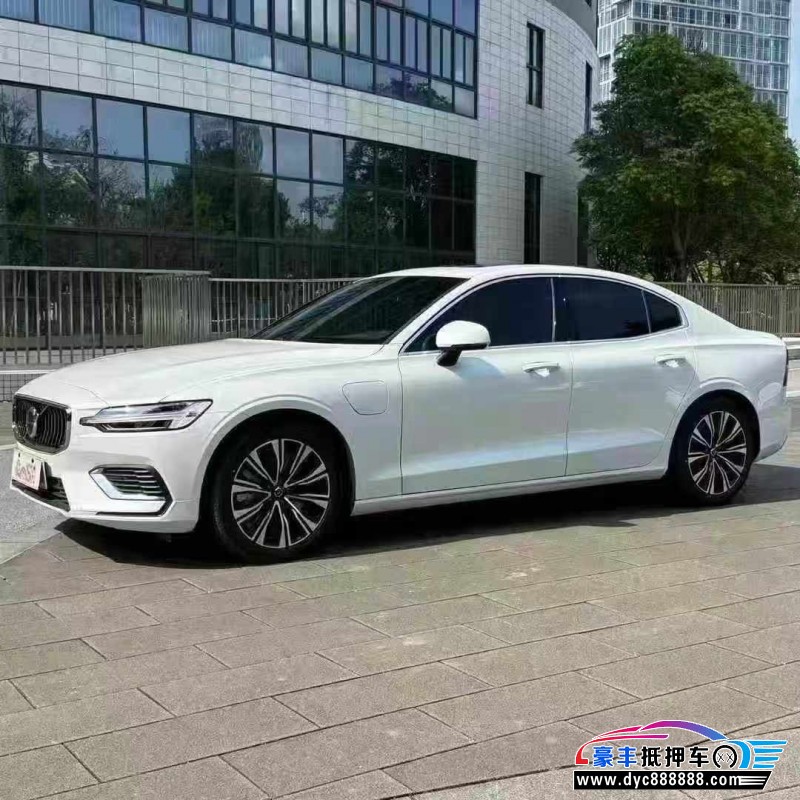 24年沃尔沃S60轿车抵押车出售