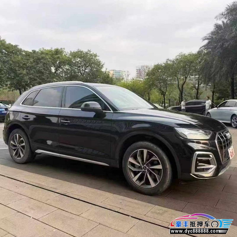 22年奥迪Q5轿车抵押车出售